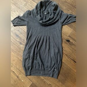 Guess dress! Grey short dress by Guess size M 100% cotton